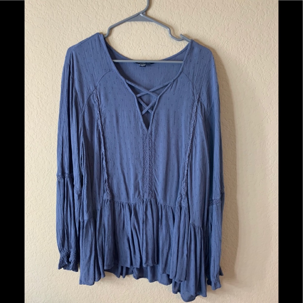 American Eagle Blue top